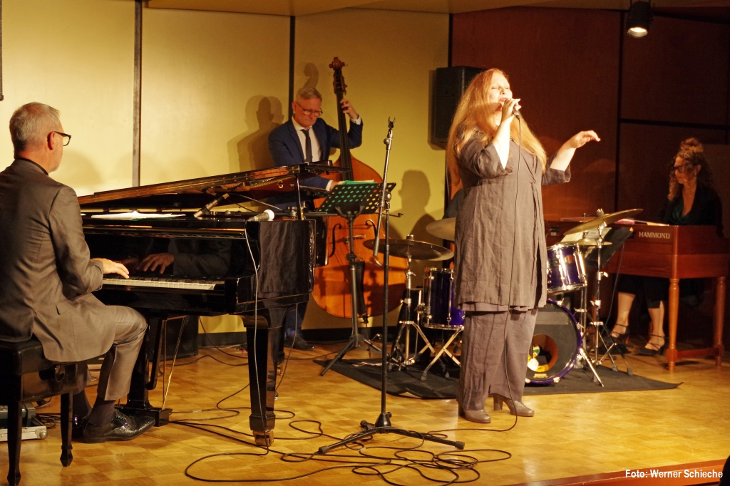 Thilo Wolf Jazz-Quartett und Bettina Meske